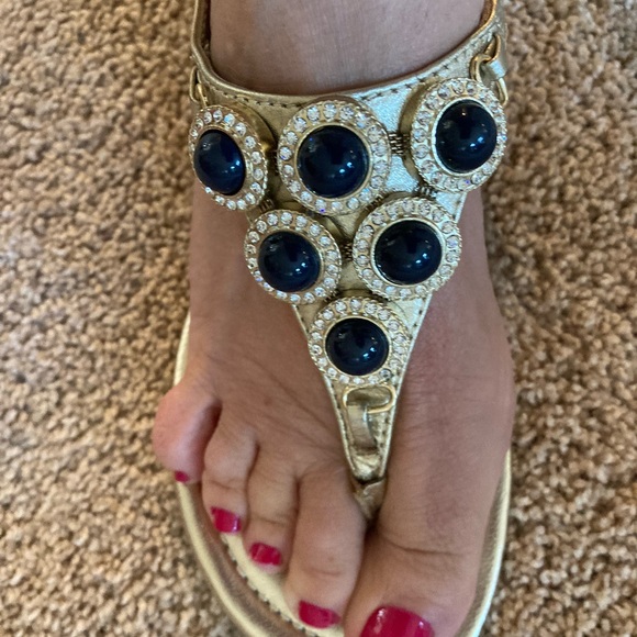 Sparkly gold Lilly Pulitzer sandals with lapis beads encrusted with diamonds - Picture 2 of 9